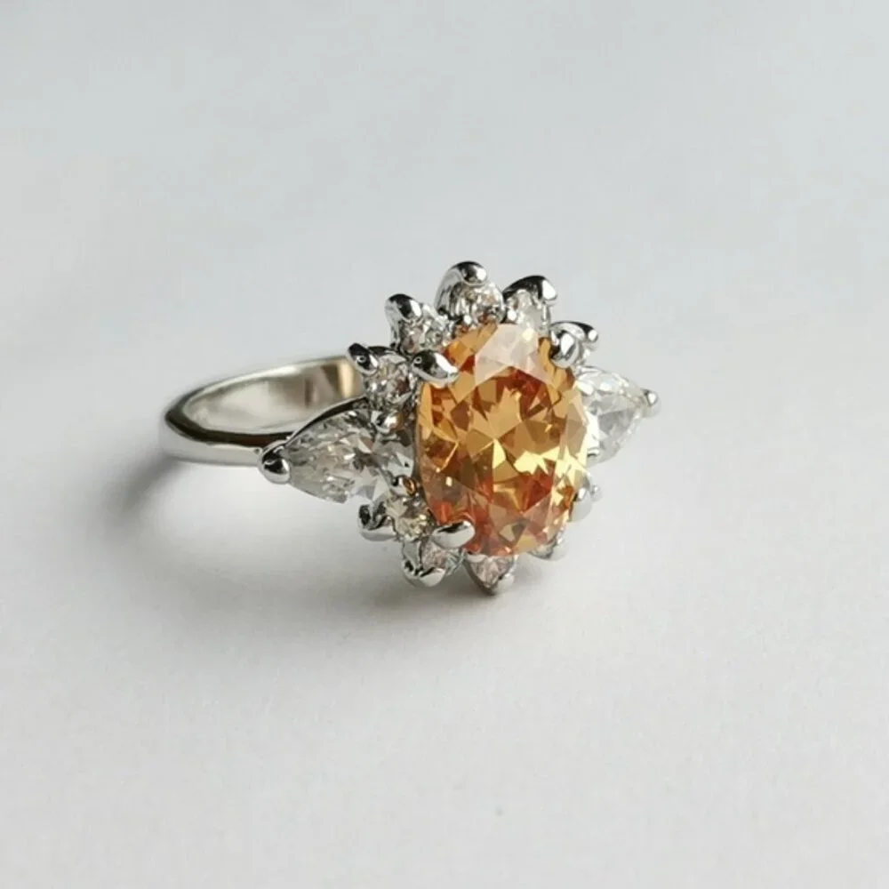 Oval cut Imperial Topaz Cz Halo ring size 7 🆕